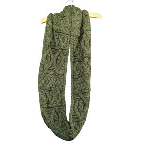Aran Traditions Womens Snood Scarf Green Size 9x36 100% Acrylic Infinity
